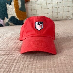 Authentic USA Nike ball cap (like new!)